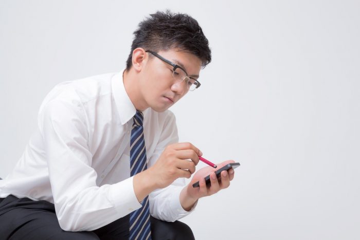 求人サイトで求人を探す