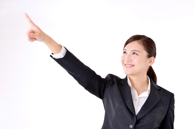 既卒で正社員を目指す女性
